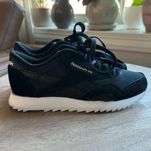 Reebok tennis shoes